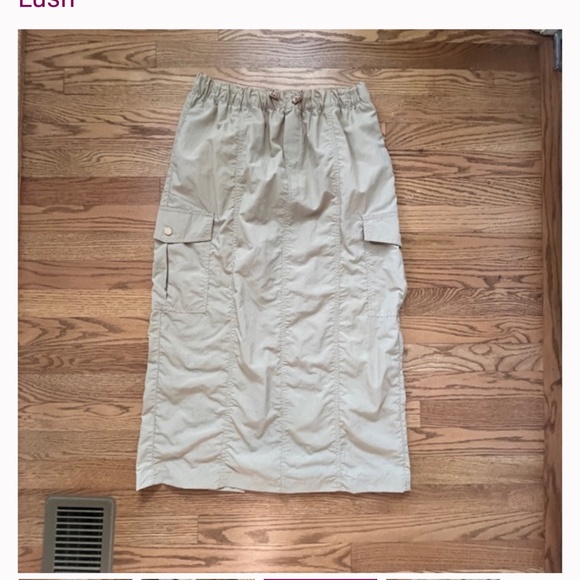 LUSH | skirt - Picture 1 of 4